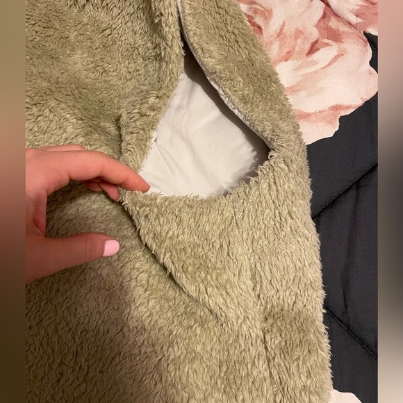 Patagonia Women's Los Gatos Fleece Vest - Picture 9 of 12